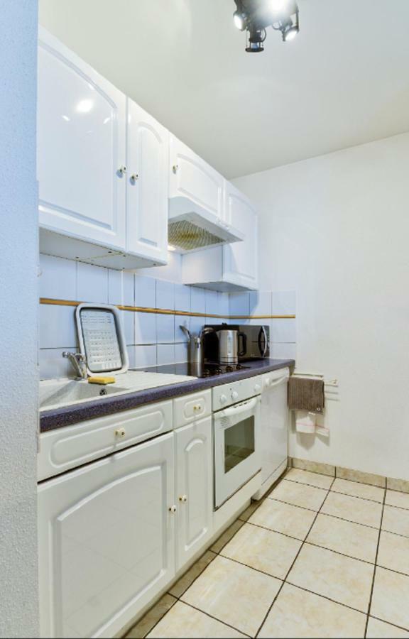 Le Contemporain Apartamento Montbéliard Exterior foto